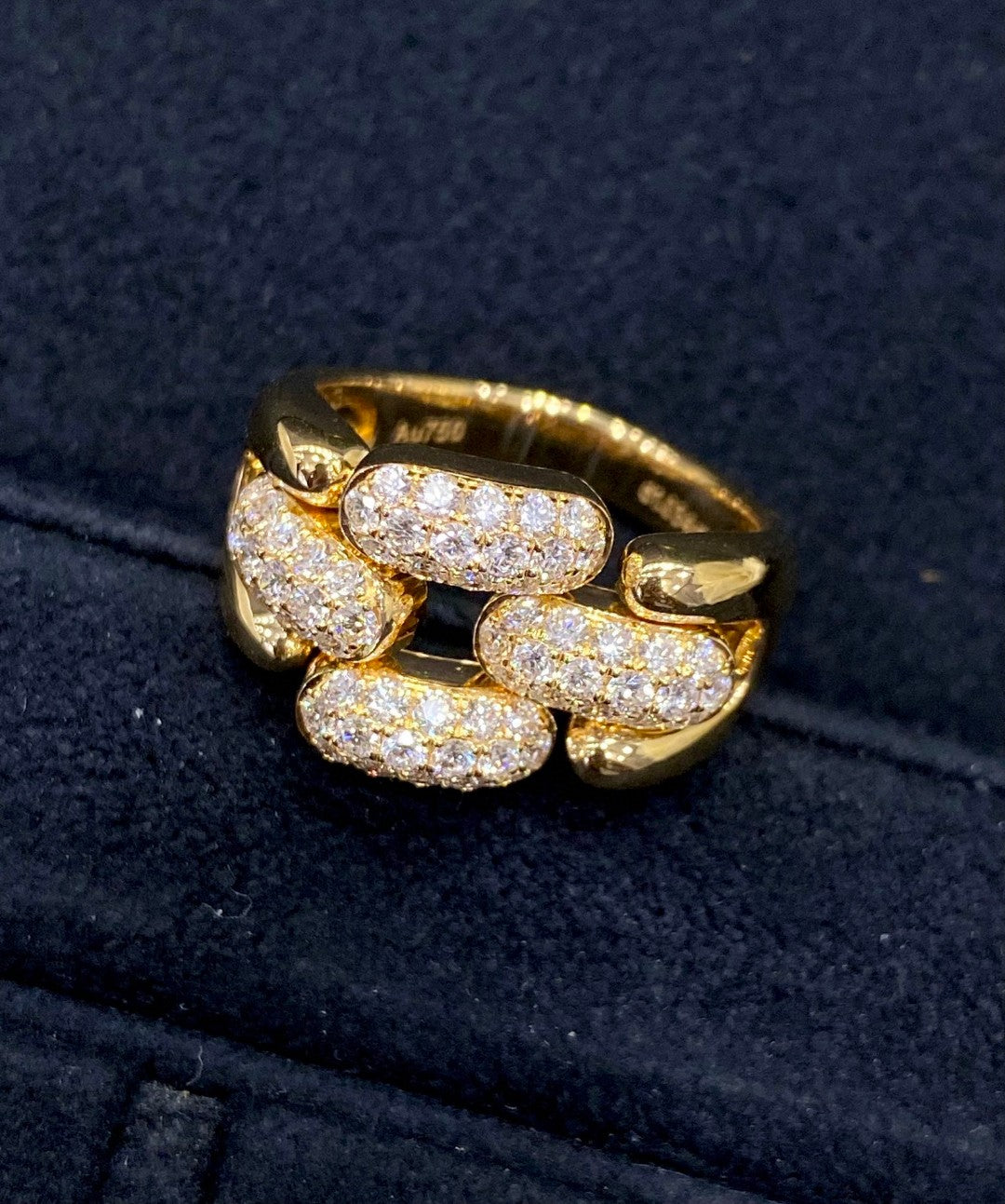 18K Diamond Ring