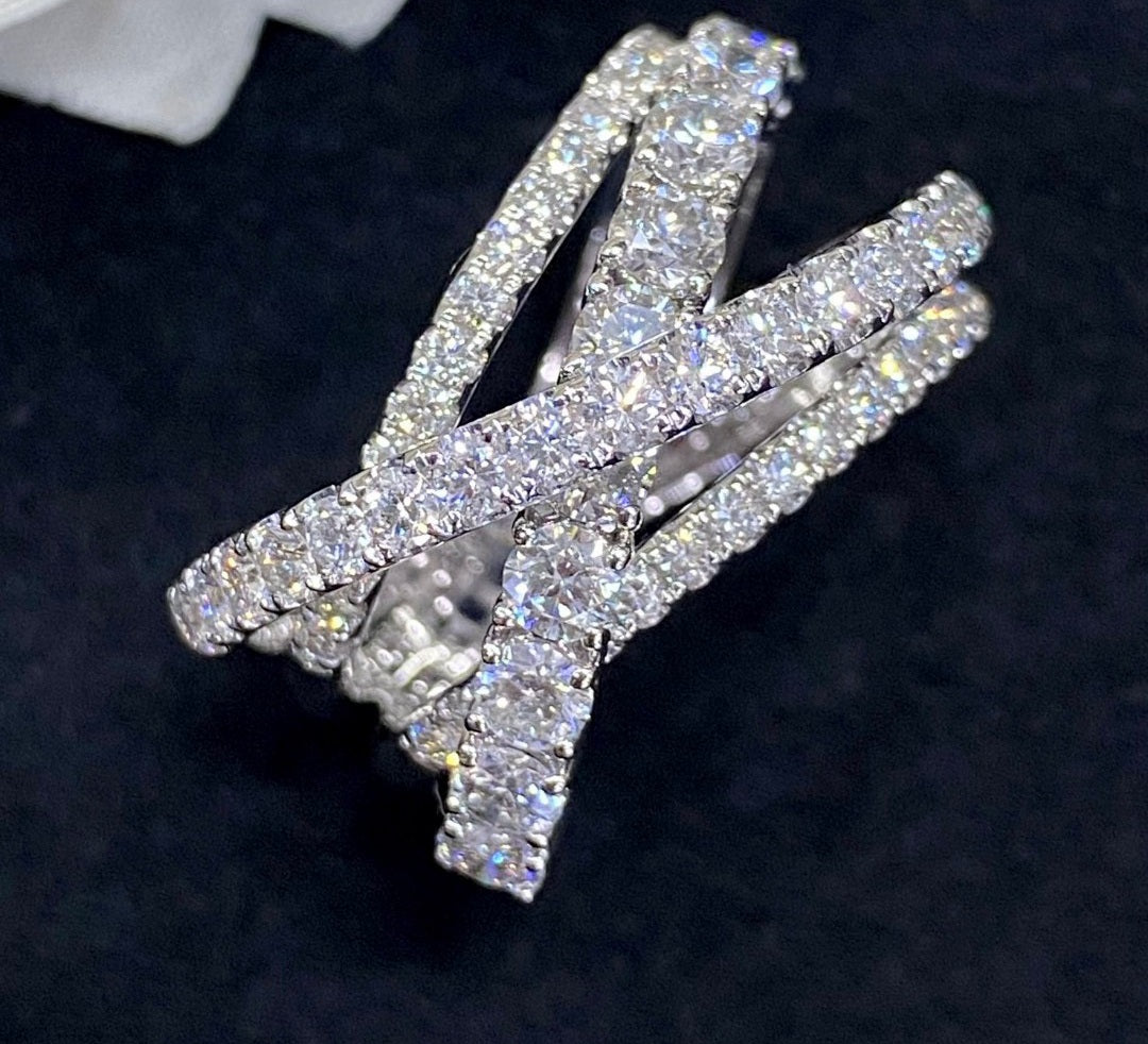 18K Diamond Ring