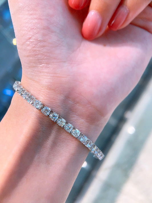 18K Diamond Tennis Bracelet